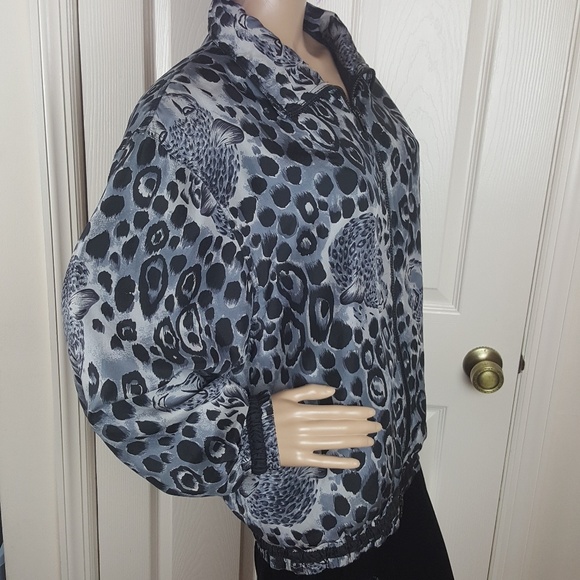 Vintage 80's/90's Grey Leopard Silk Bomber Jacket - Picture 2 of 8
